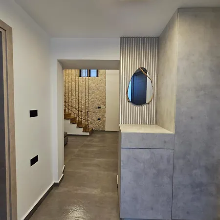 Apartment A&a Niohori Rhodes City