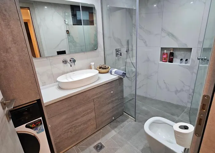 A&a Niohori Rhodes City